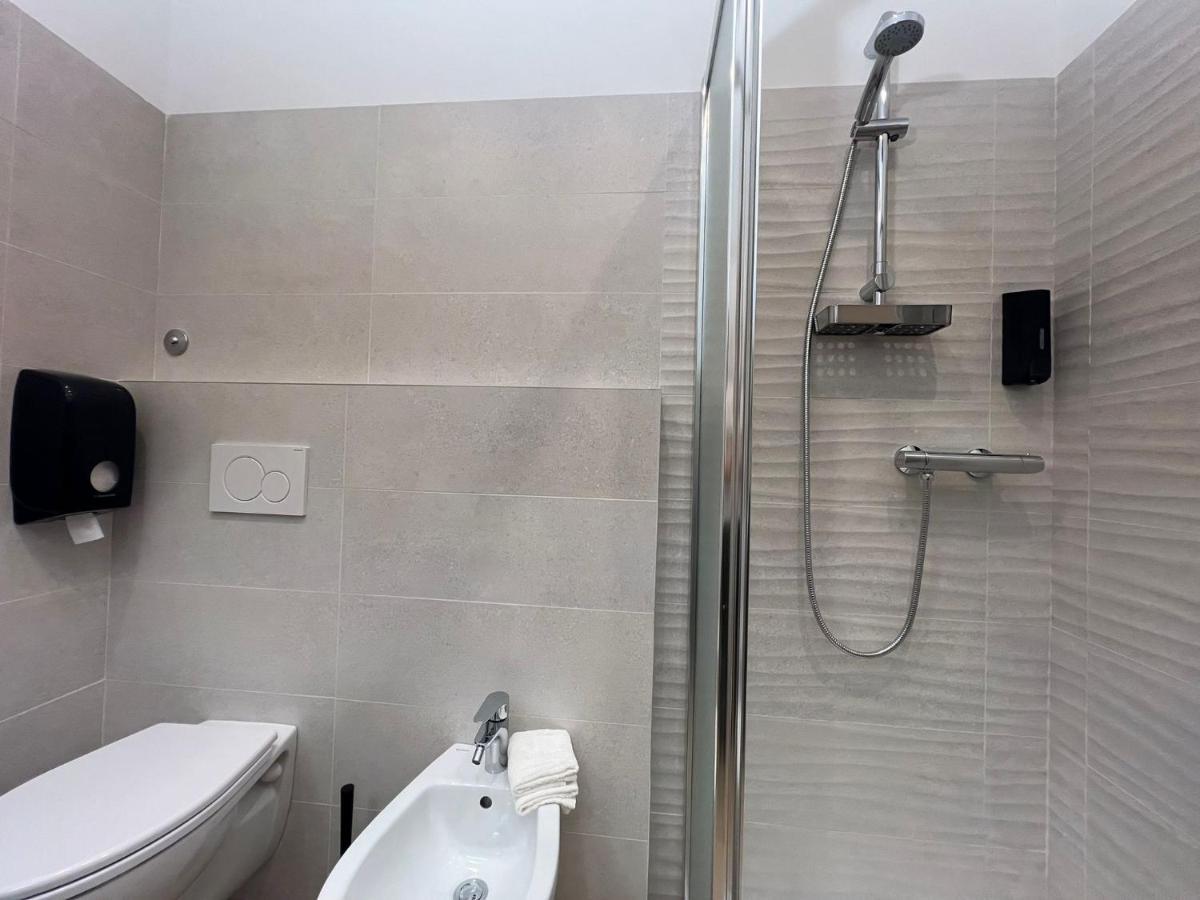 Yugogo Mazzini 41 - Bilocale Trento Centro Apartman Kültér fotó